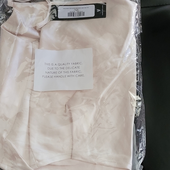 Lulu’s Hold Onto Love Beige Satin Cowl Neck Cami Tank Top Size Large - Picture 2 of 7